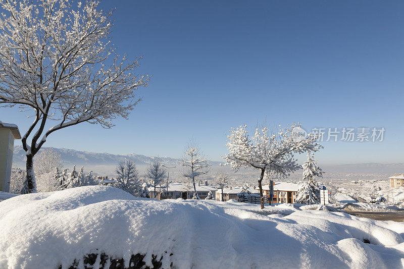 一个下雪的冬天Bahçeşehir, Düzce